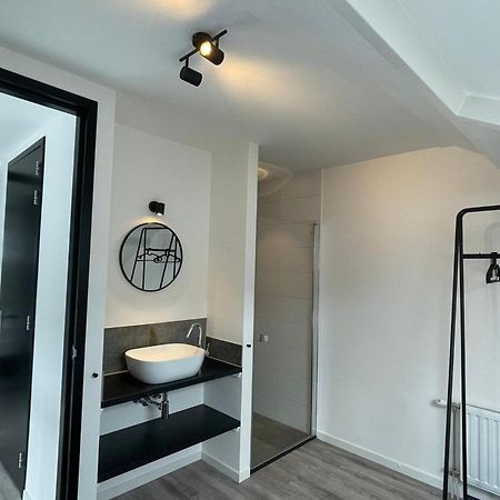Cozy Holiday Home In Vrouwenpolder Close To The Beach Luaran gambar