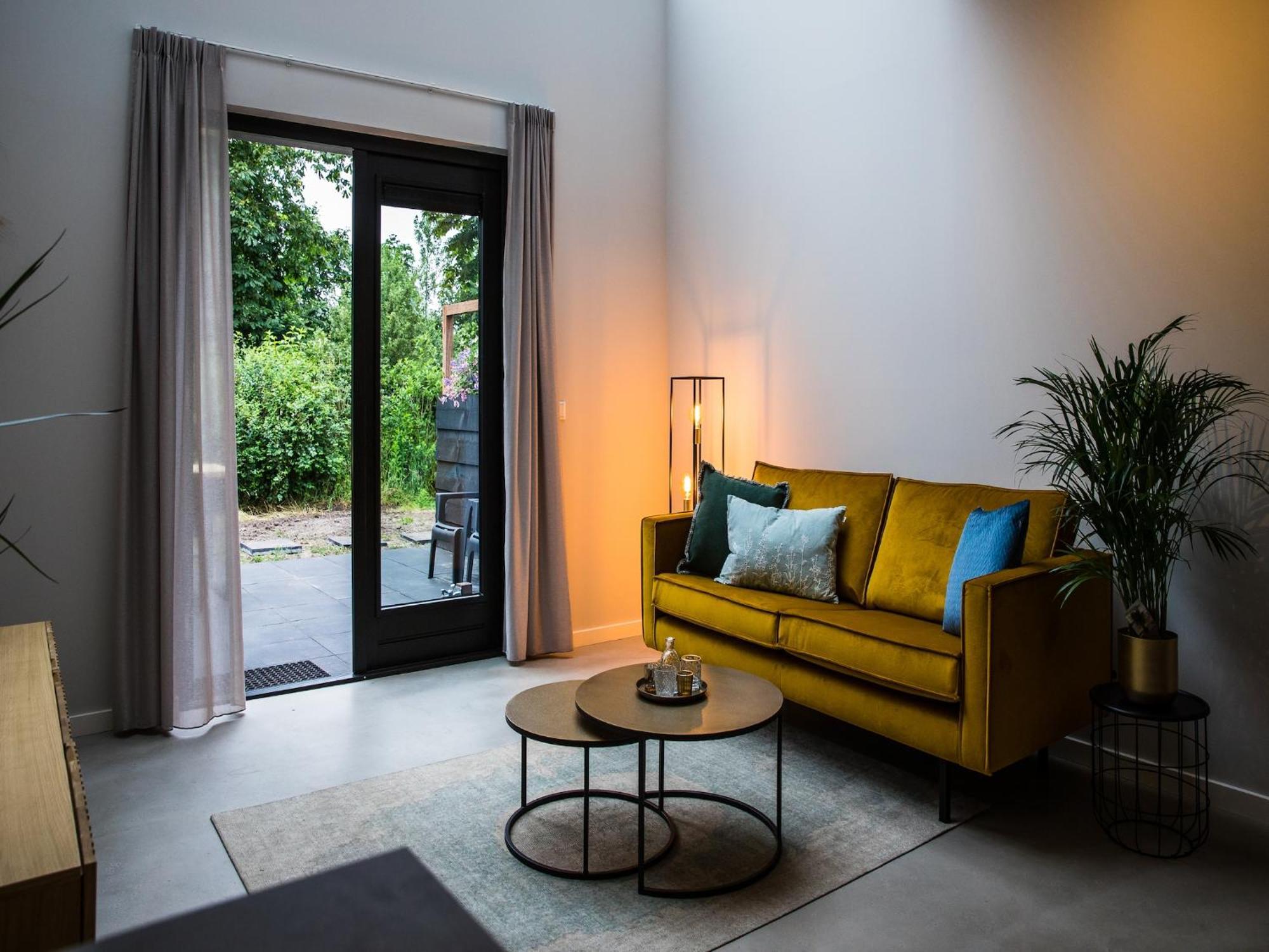 Cozy Holiday Home In Vrouwenpolder Close To The Beach Luaran gambar