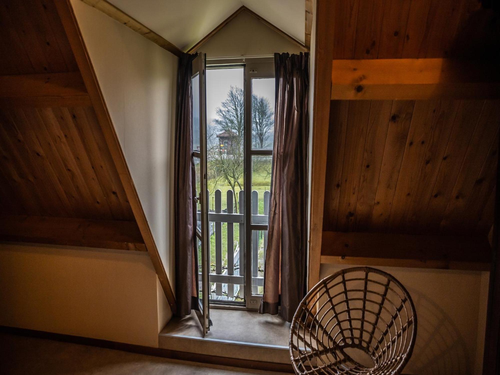 Cozy Holiday Home In Vrouwenpolder Close To The Beach Luaran gambar